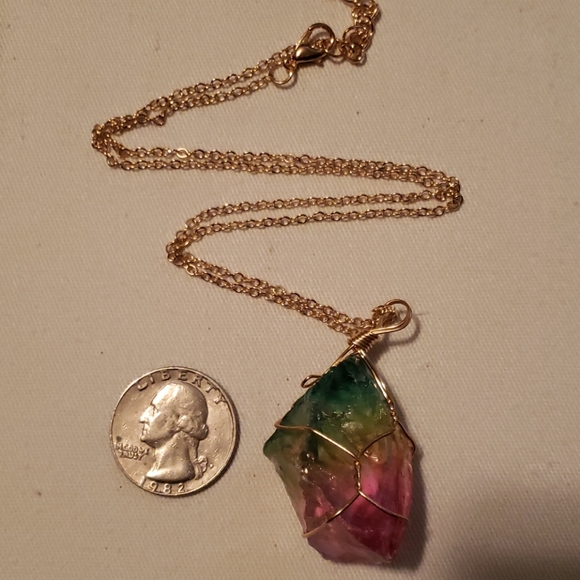 Quartz Rainbow Rock Necklace - Picture 8 of 8